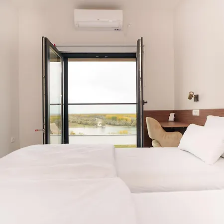 Istros Luxury House *