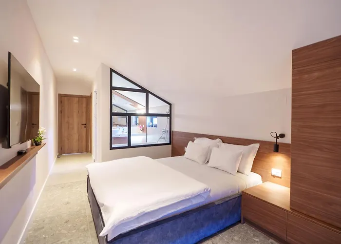 Istros Luxury House فيلة