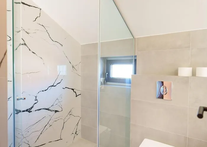 Istros Luxury House فيلة Krcedin